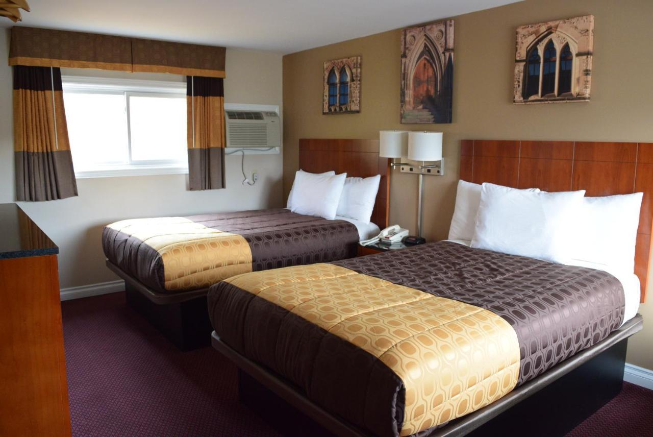 Knights Inn Arnprior Экстерьер фото