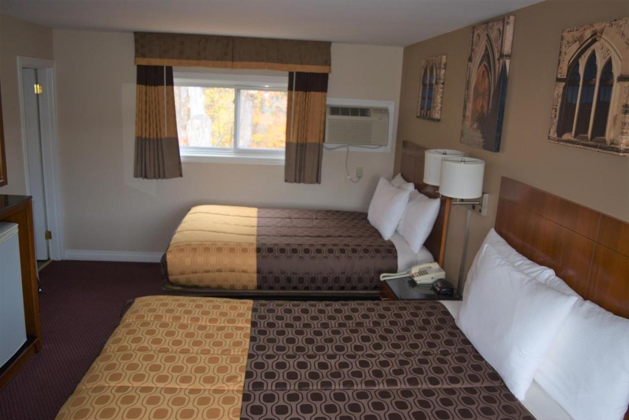 Knights Inn Arnprior Экстерьер фото